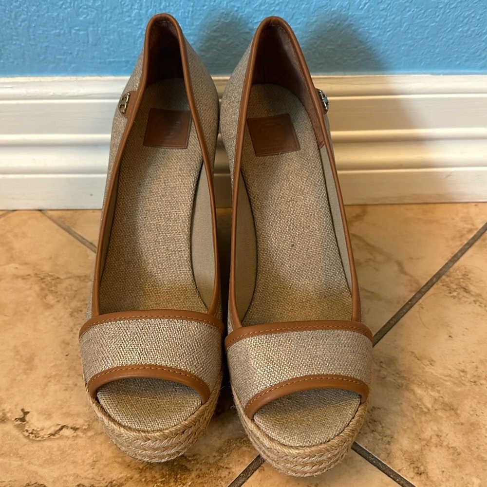 Tory Burch ‘Sally 2’ Peep Toe Wedge Pump